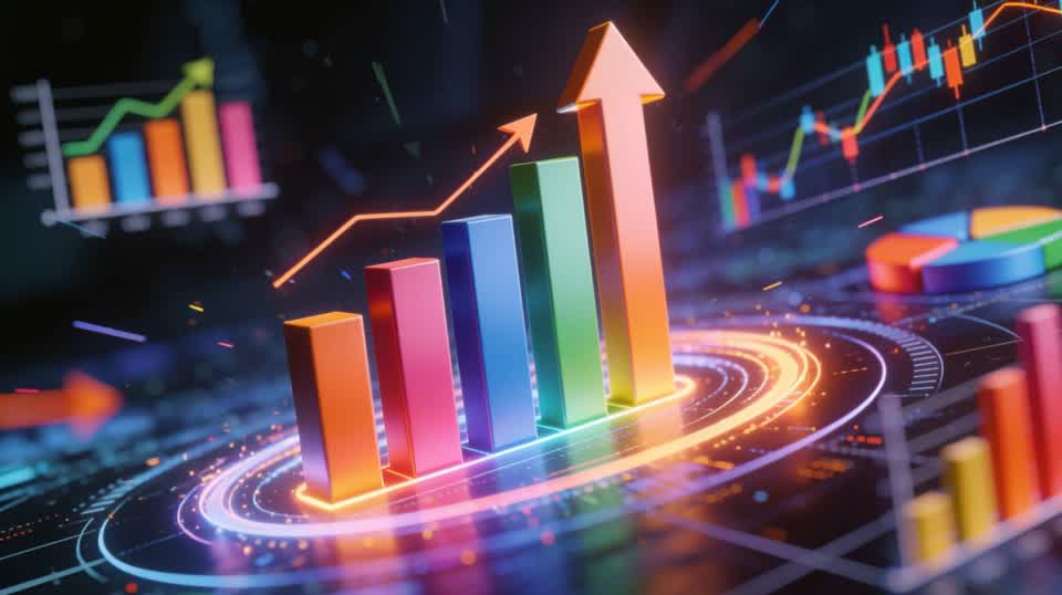 Link Clicks marketing intelligence dashboard showing campaign growth across ad platforms